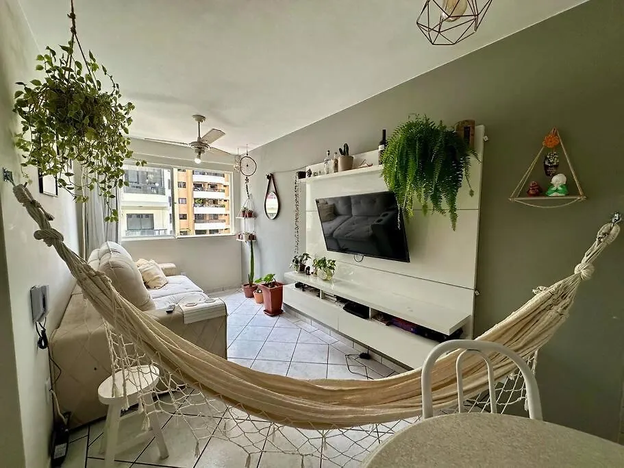 Apartamento 300 Metros Do Mar contacts